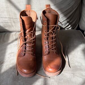 Frye Women's Lace-Up Leather Boots in Chestnut Brown